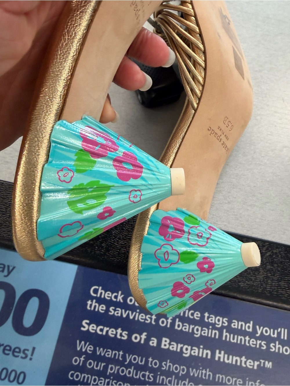 New kate spade Gold Metallic Knotted Tiki Sandals with Turquoise Floral Heel 6.5 - Picture 4 of 6
